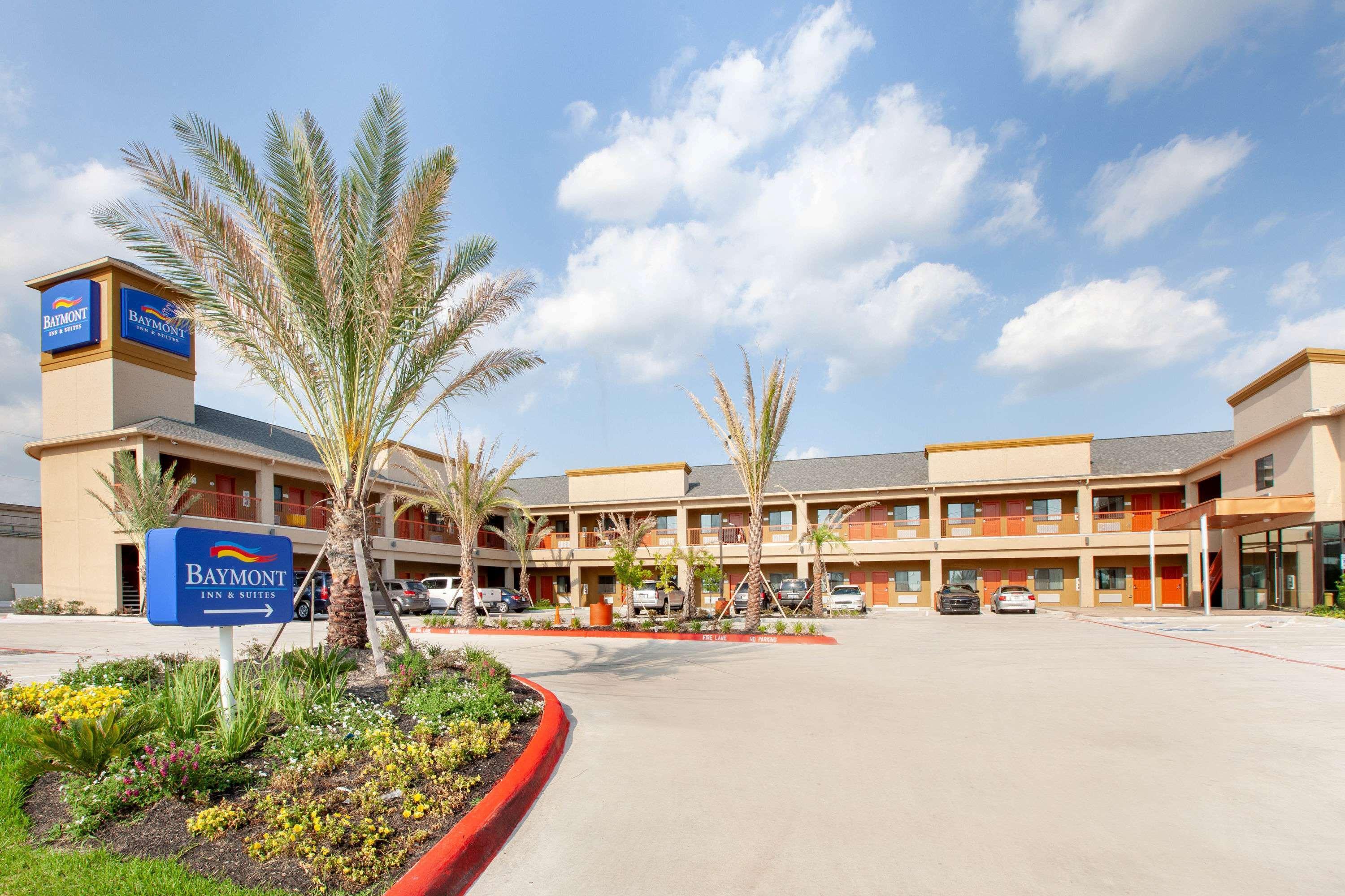 Hotel Baymont By Wyndham Houston Hobby Airport Exterior foto